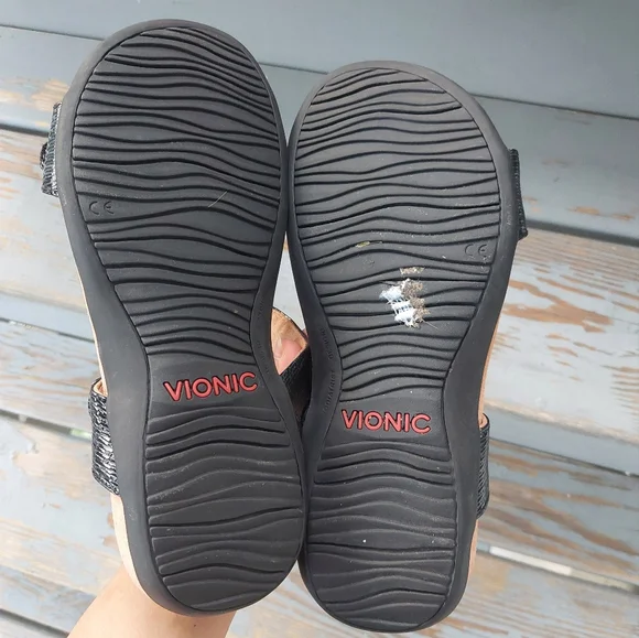 Vionic Farra II Medallions Women's Sandals Sz 8W Black Strappy Orthotic Comfort - Picture 9 of 9